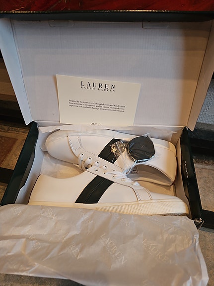 Product image 1 of 9