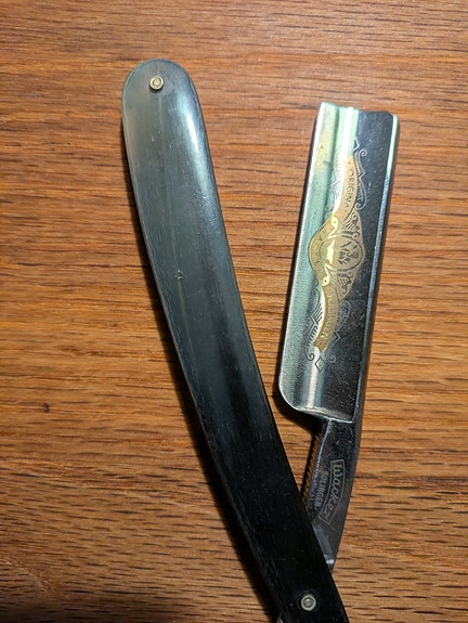 Product image 1 of 3