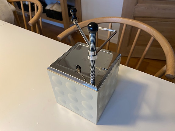 Product image 9 of 9