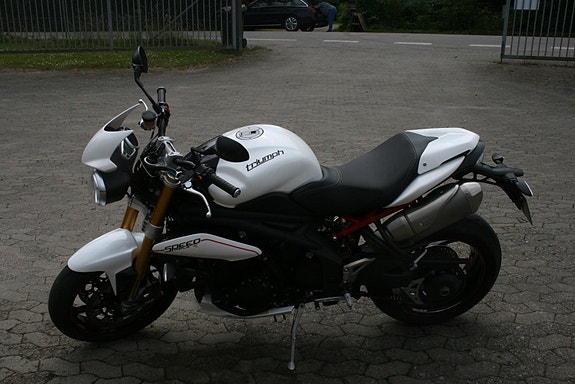 Triumph Speed Tripple R