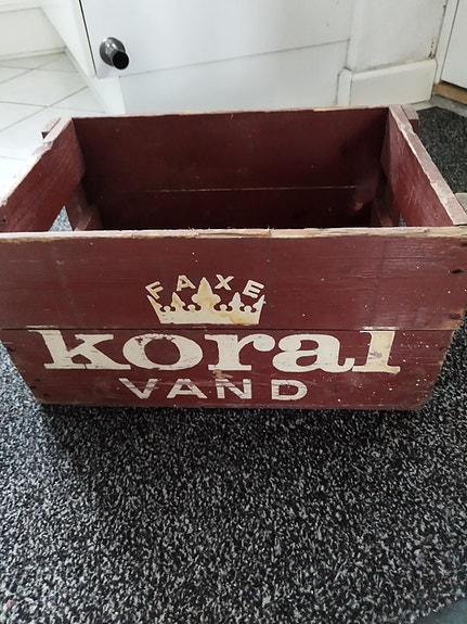 Product image 1 of 8