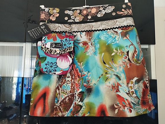 Product image 1 of 10