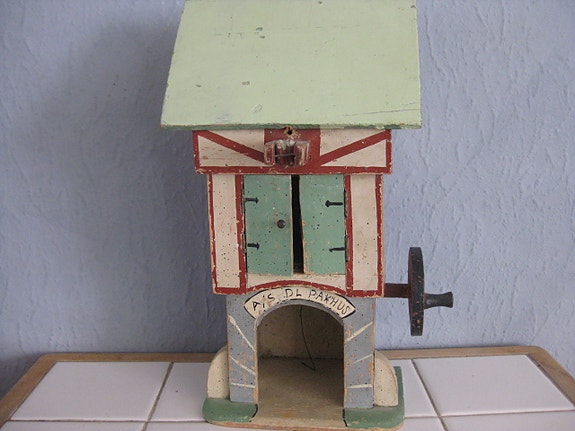 Product image 1 of 3