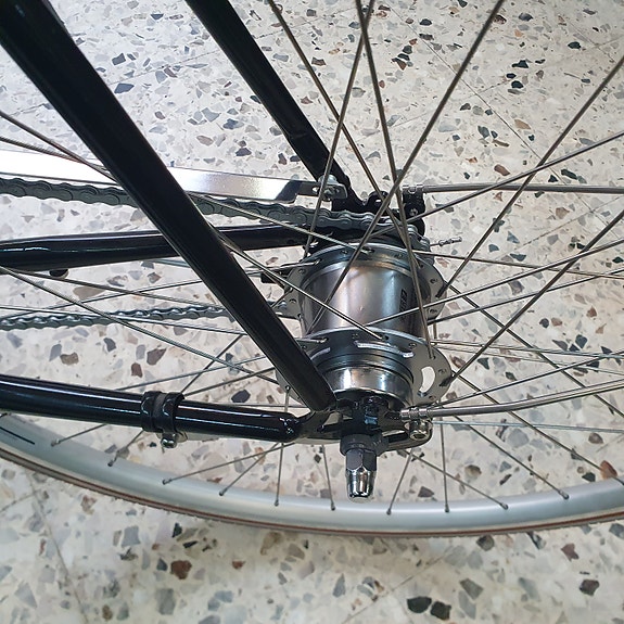 Product image 9 of 10