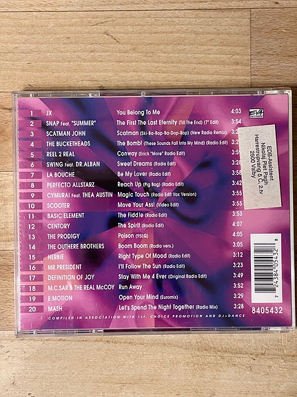 Product image 2 of 3