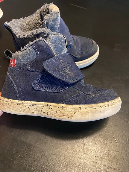 Product image 1 of 3