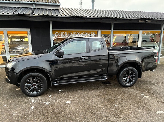 Isuzu D-max