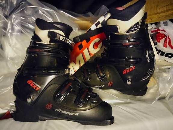 Product image 2 of 9