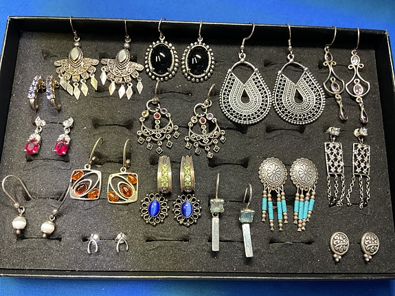 Product image 1 of 6