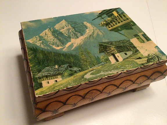 Product image 2 of 8