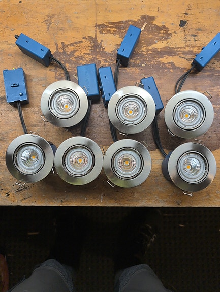 Product image 1 of 3