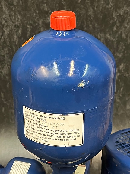 Product image 16 of 20