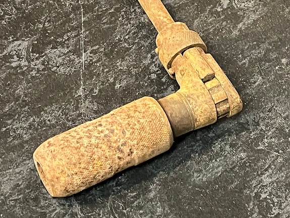 Product image 31 of 48