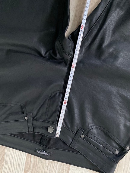 Product image 16 of 20