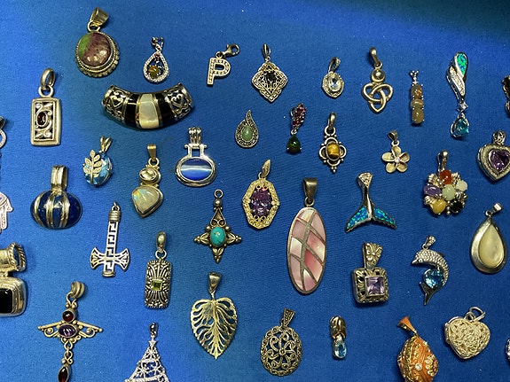 Product image 1 of 9