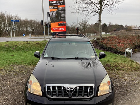 Toyota 3,0 D-4D Luxus l  5D