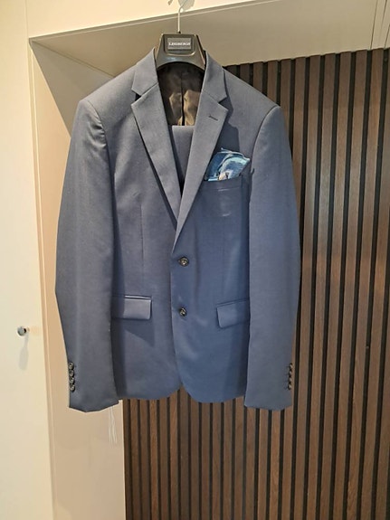 Product image 1 of 5