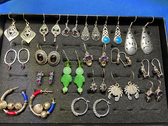 Product image 1 of 9