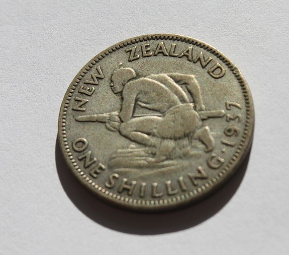 Product image 11 of 28