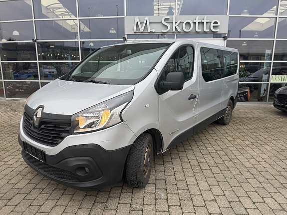 Renault Trafic T29