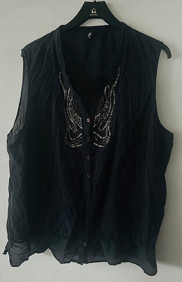 Product image 1 of 7