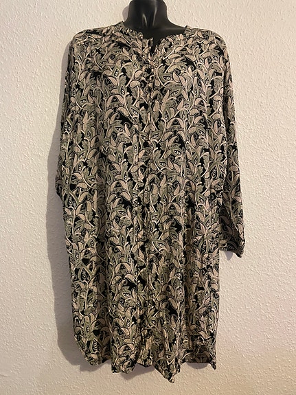 Product image 2 of 15