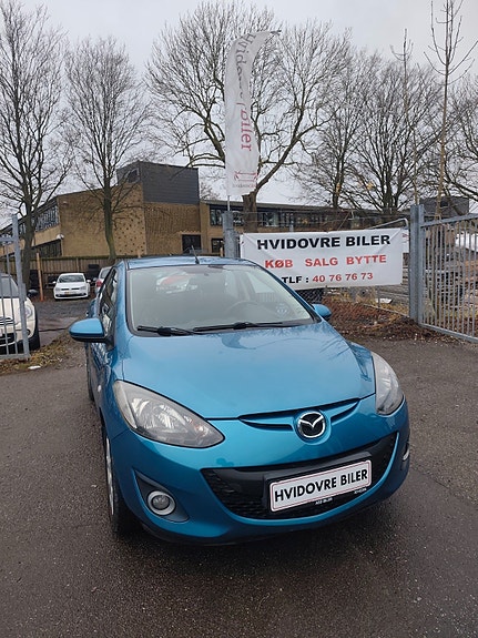 Mazda 2