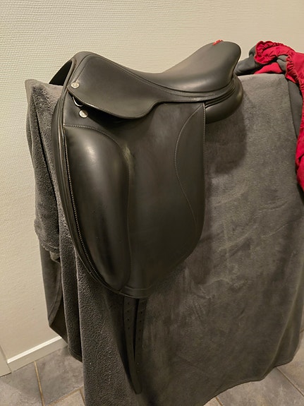 Product image 1 of 9