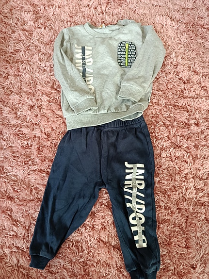 Product image 12 of 17