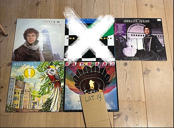 Product image 3 of 3