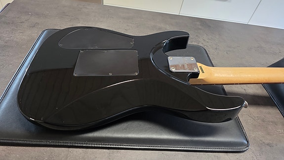 Product image 12 of 17