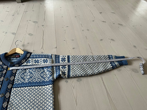 Product image 11 of 12