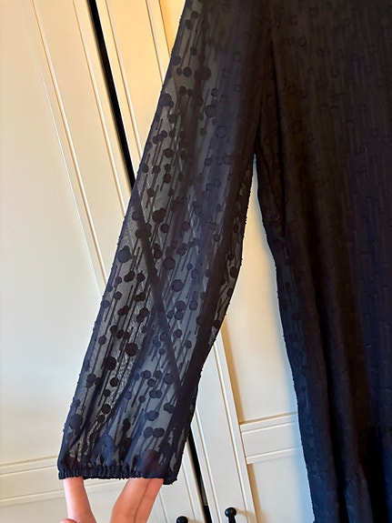 Product image 2 of 11