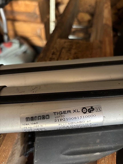 Product image 1 of 3