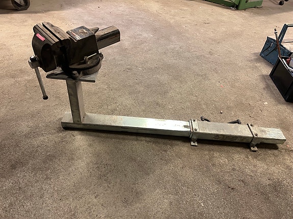 Product image 1 of 5