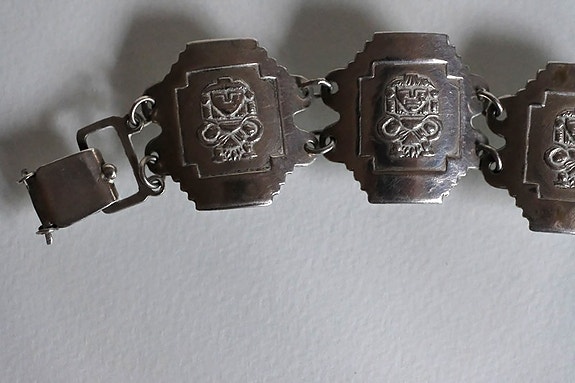 Product image 16 of 22