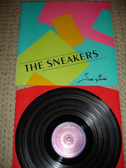 Product image 1 of 4