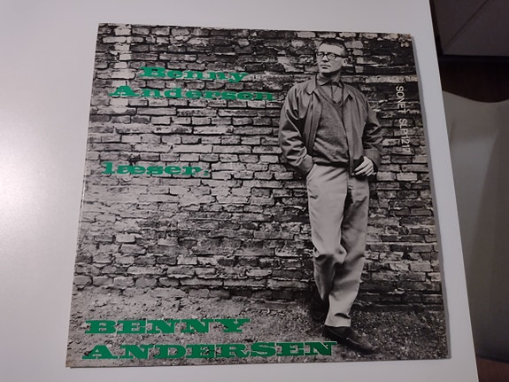 Product image 1 of 2