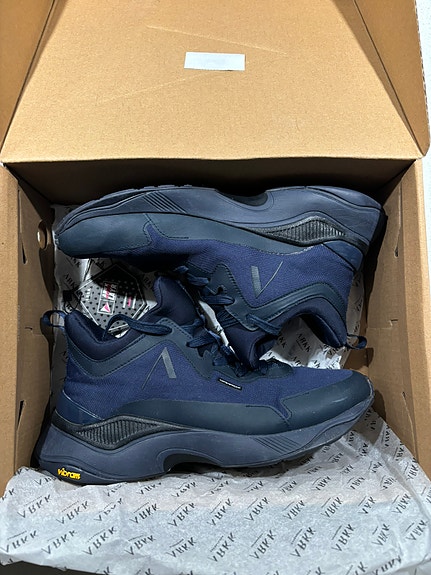 Product image 16 of 20