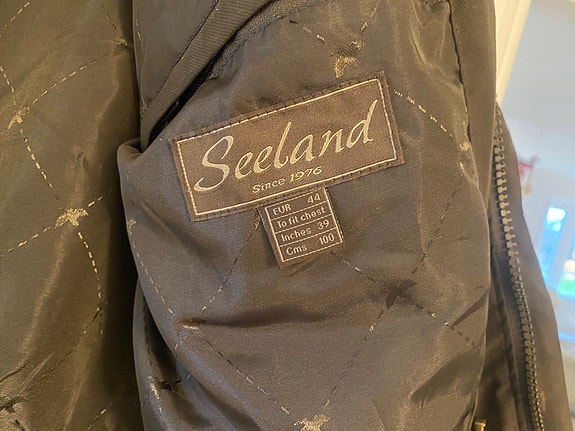 Product image 7 of 7