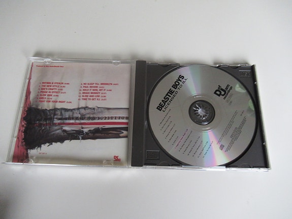 Product image 3 of 5