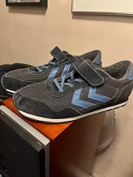 Product image 1 of 7