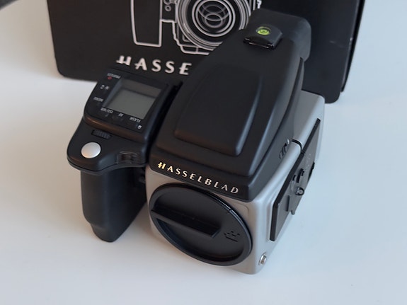 Product image 2 of 9