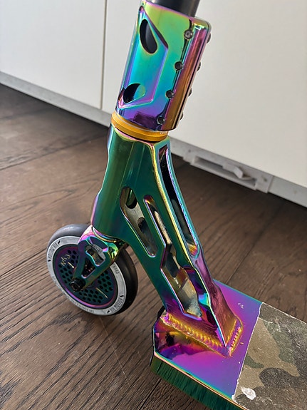 Product image 9 of 9