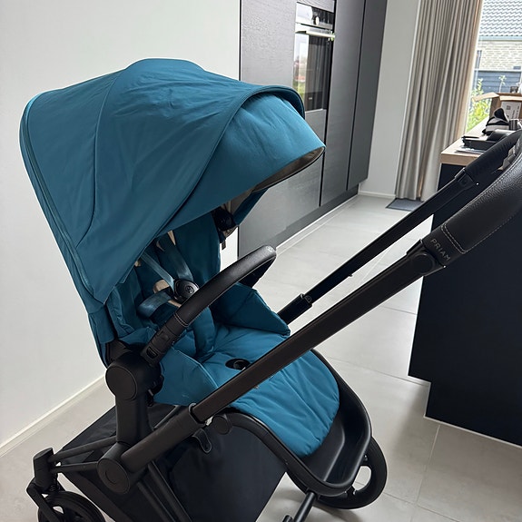 Product image 13 of 17