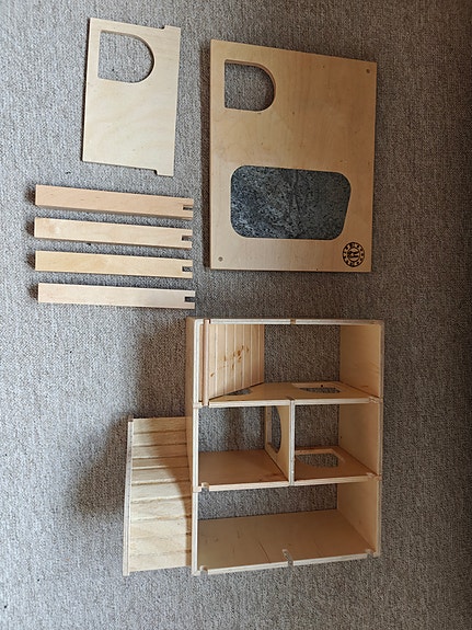 Product image 1 of 2