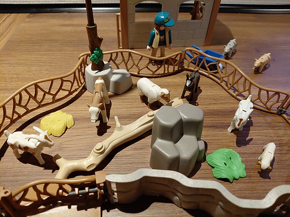 Product image 2 of 9