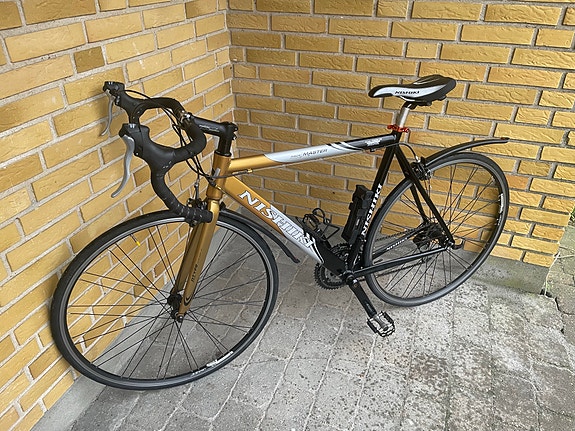 Product image 1 of 5