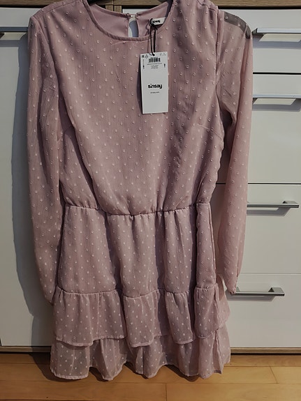 Product image 1 of 8