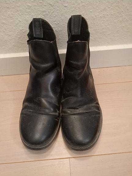 Product image 1 of 4